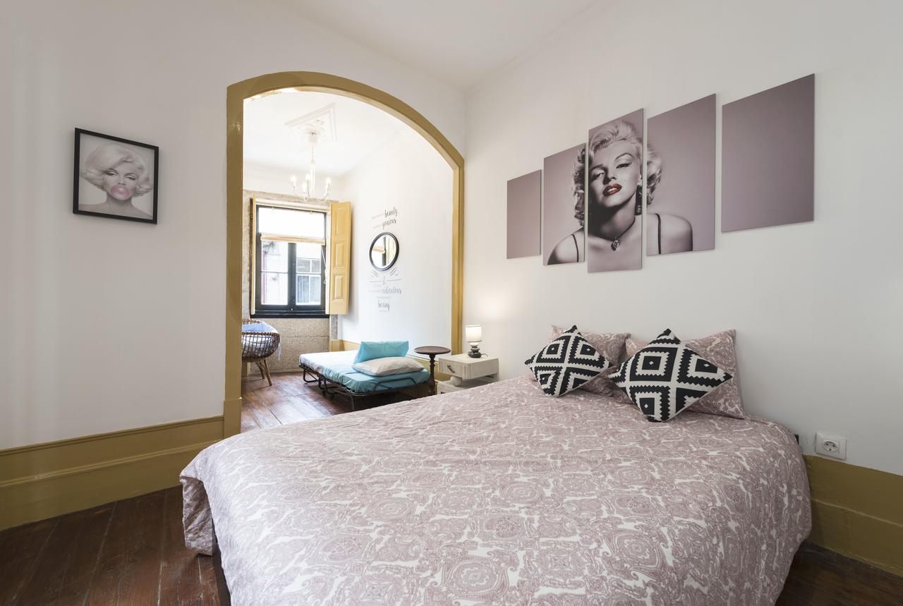 Appartamento Bmyguest - 156 Trindade House & Terrace OOporto Esterno foto
