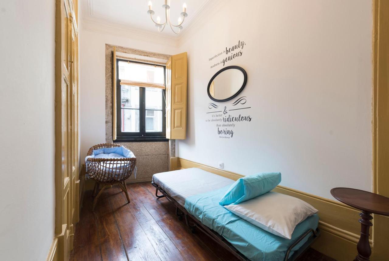 Appartamento Bmyguest - 156 Trindade House & Terrace OOporto Esterno foto