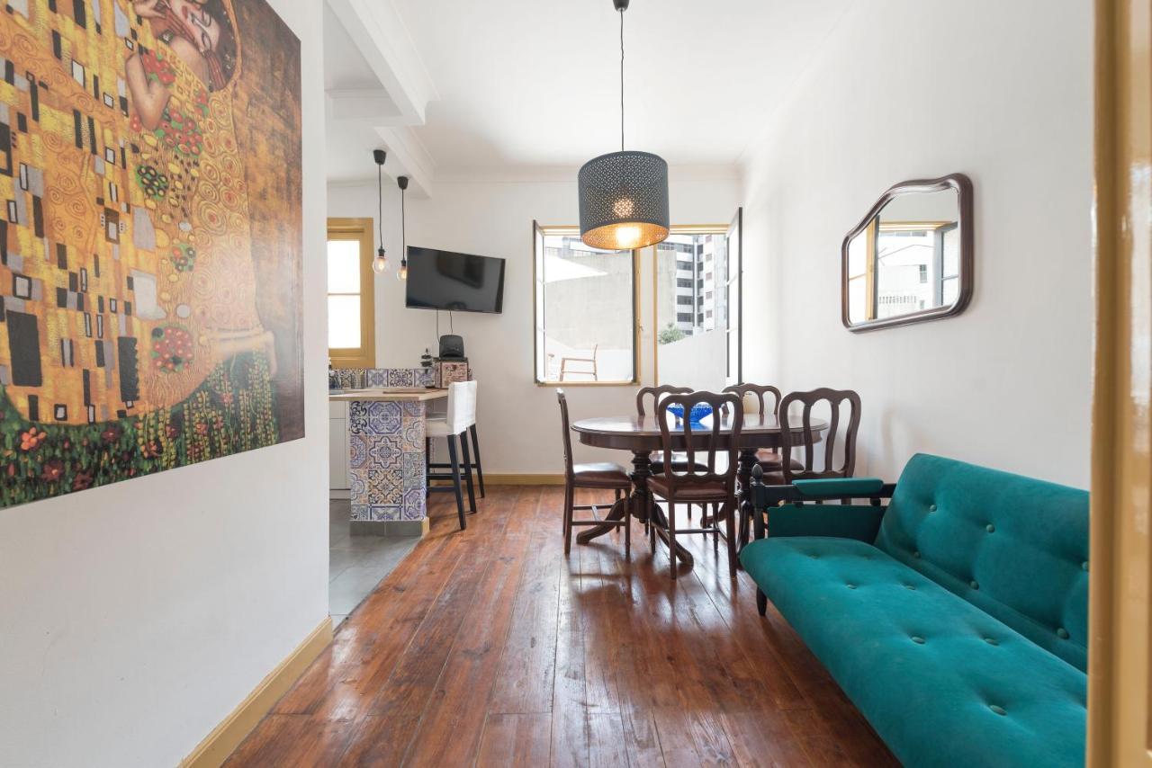 Appartamento Bmyguest - 156 Trindade House & Terrace OOporto Esterno foto